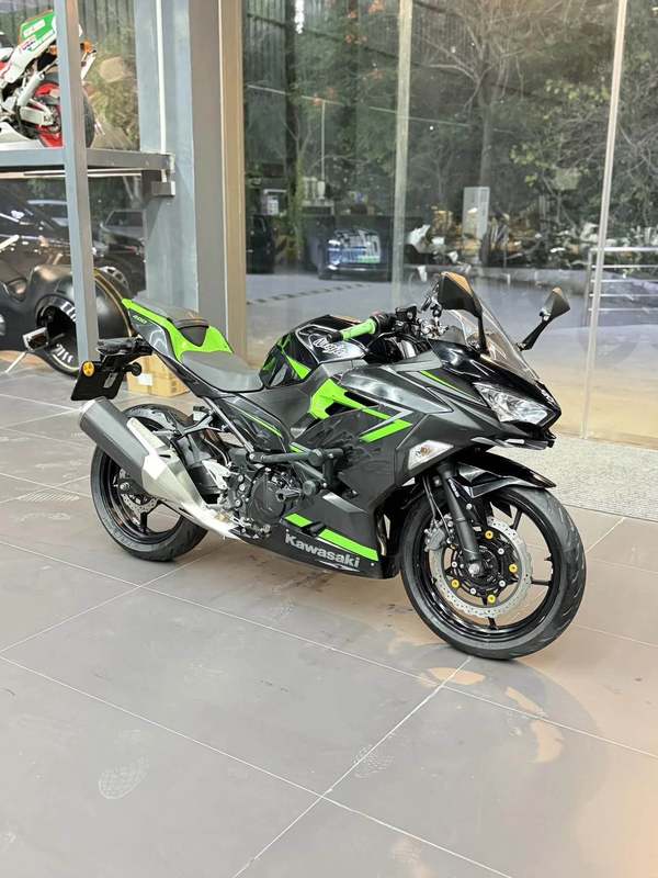 川崎 Ninja 400