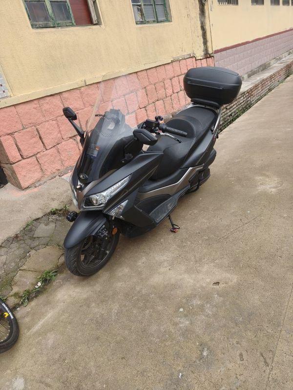 光阳 赛艇 250
