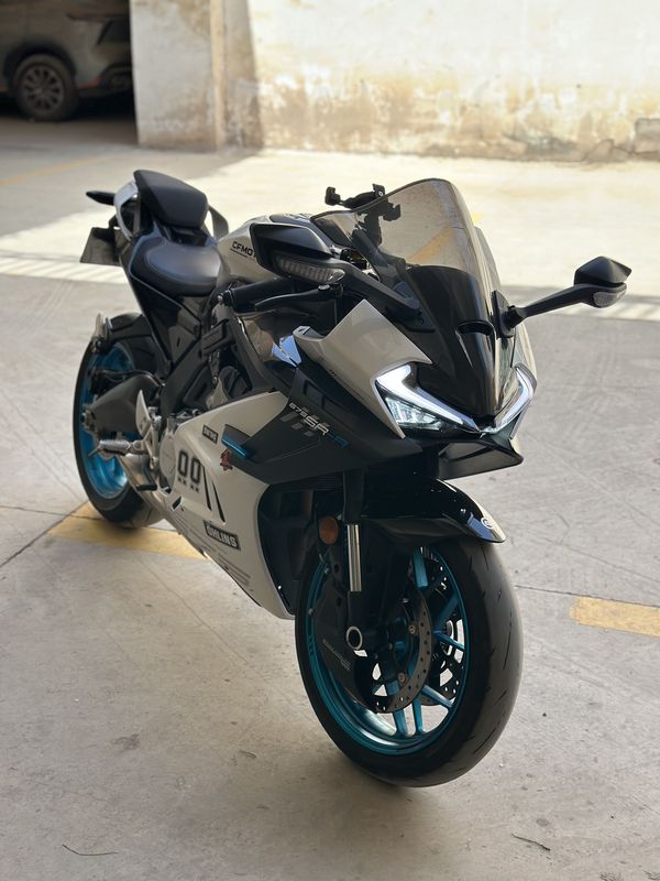 春风 675SR