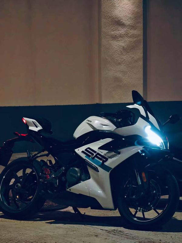 春风 250SR