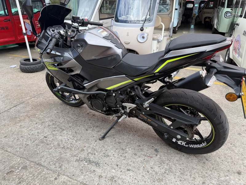 川崎 Ninja 400