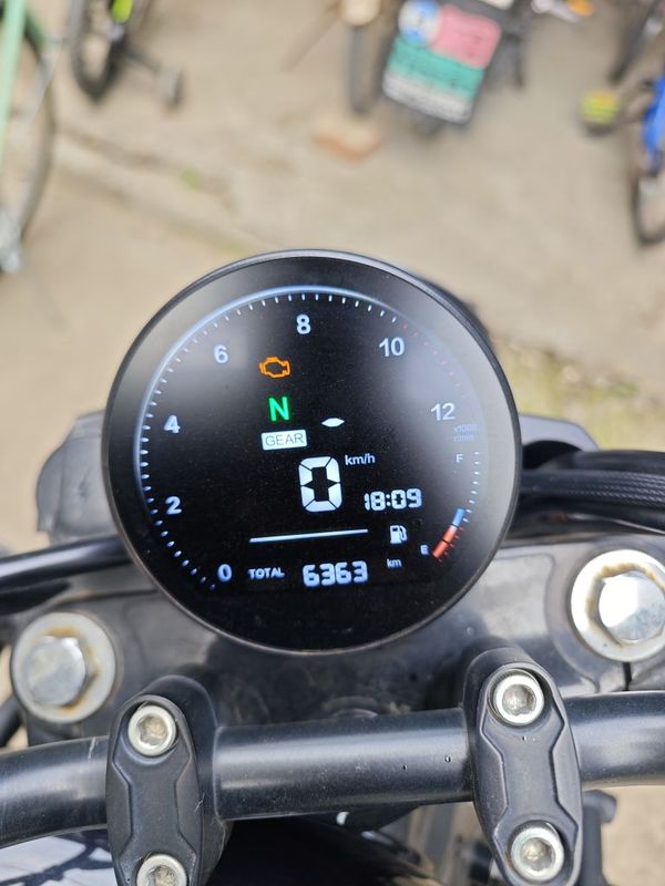 QJMOTOR 闪150