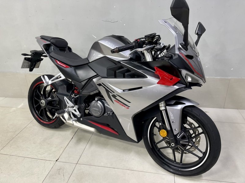 赛科龙 RC250