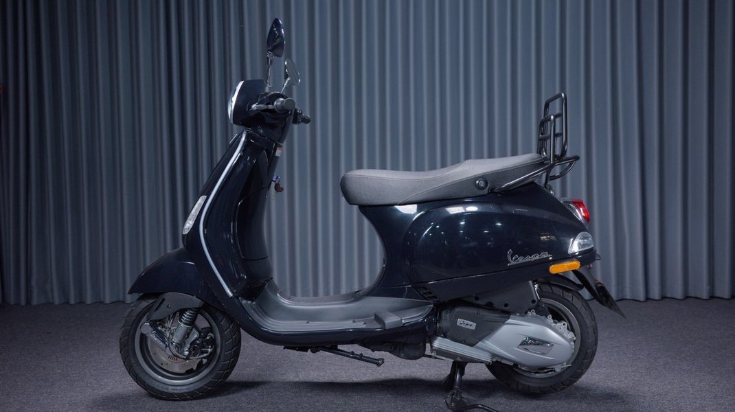 VESPA LX 125