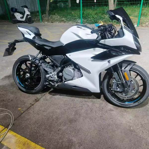春风 250SR