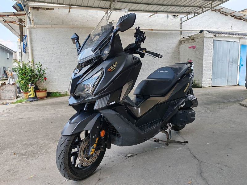 SYM三阳 巡弋 Cruisym 300