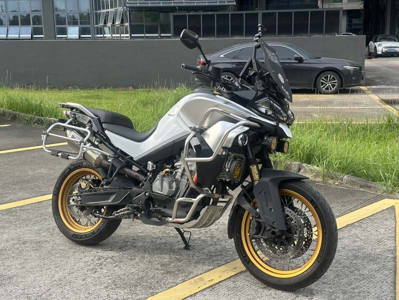 春风 800MT