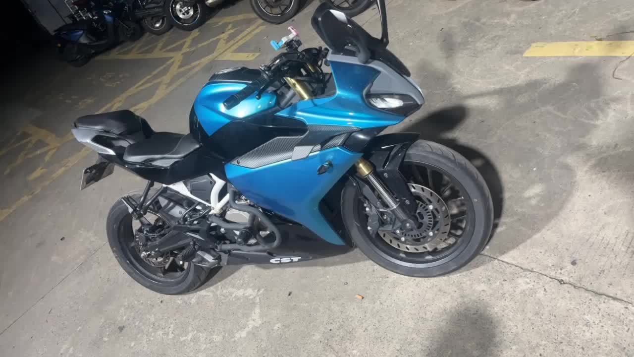 春风 250SR