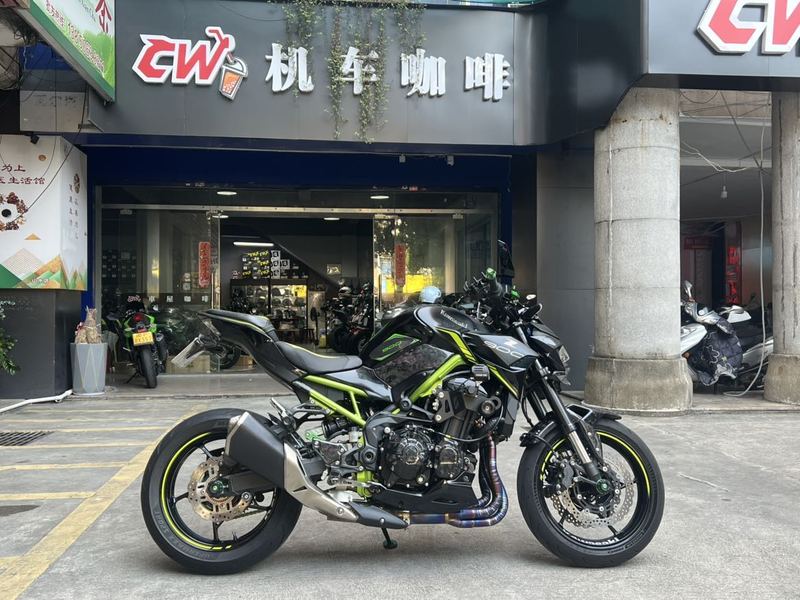 川崎 Z900