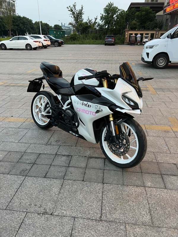 春风 250SR
