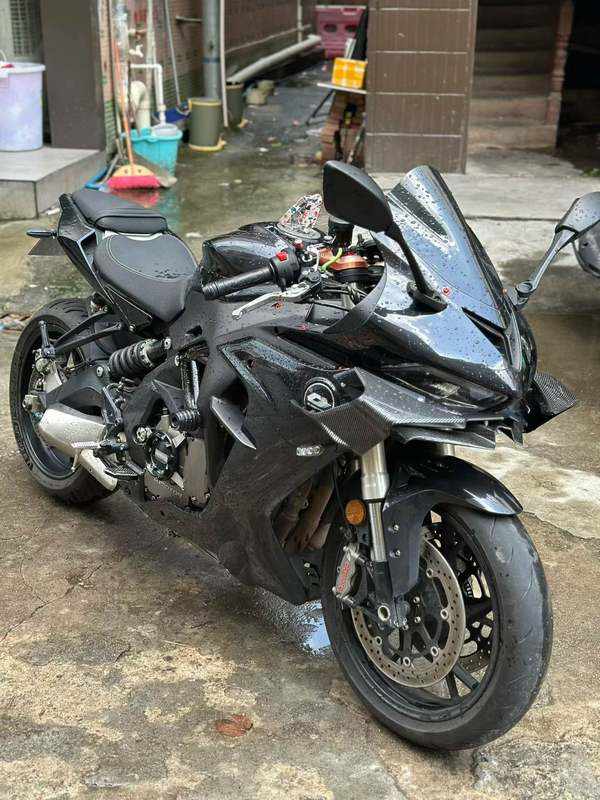 QJMOTOR 赛600