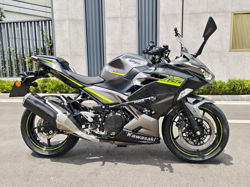 川崎 Ninja 400