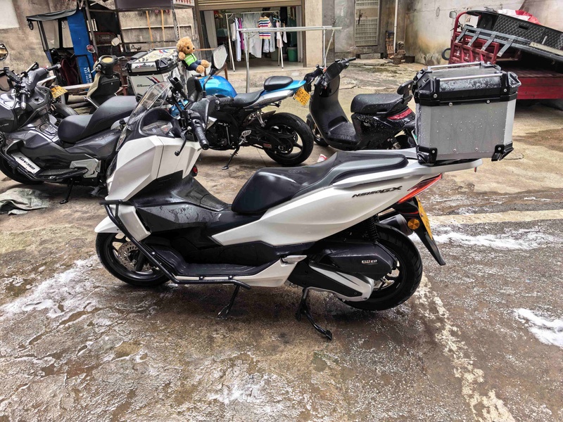 新大洲本田 NS150GX