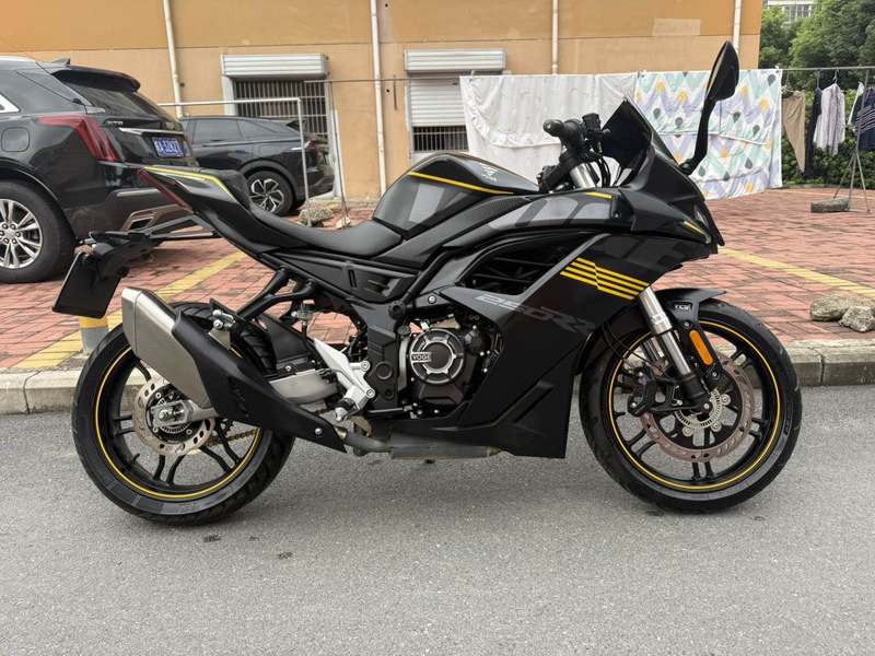 无极 250RR