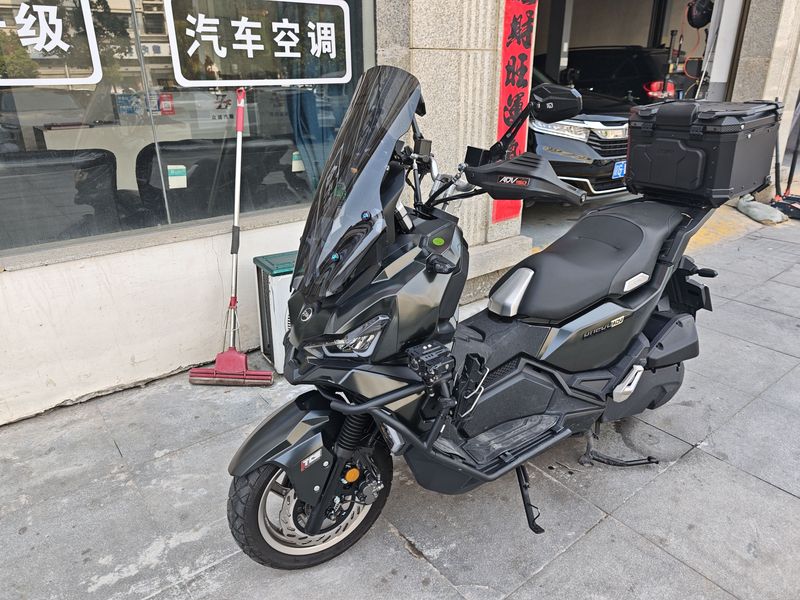 SYM三阳 Husky ADV 150