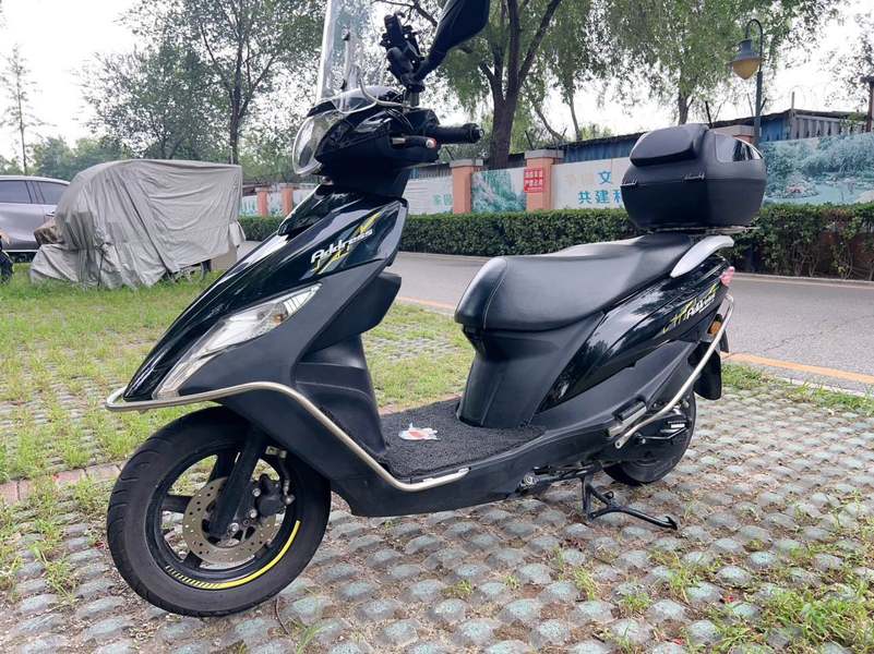 济南铃木 优友 UU125i