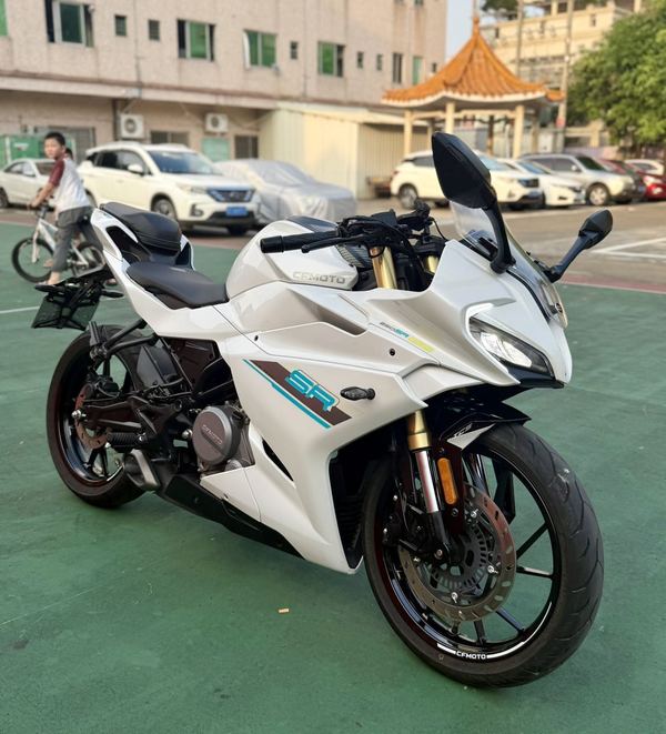 春风 250SR