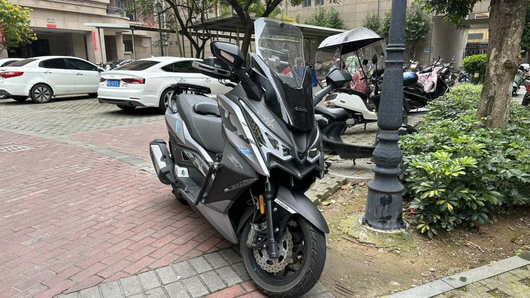 力刻 350GT
