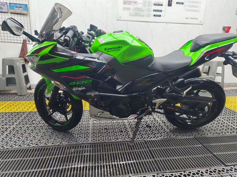 川崎 Ninja 400