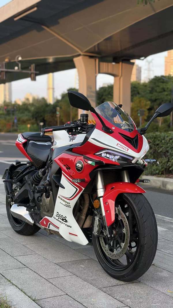 QJMOTOR 赛600