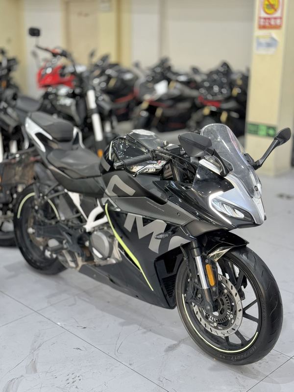 春风 250SR