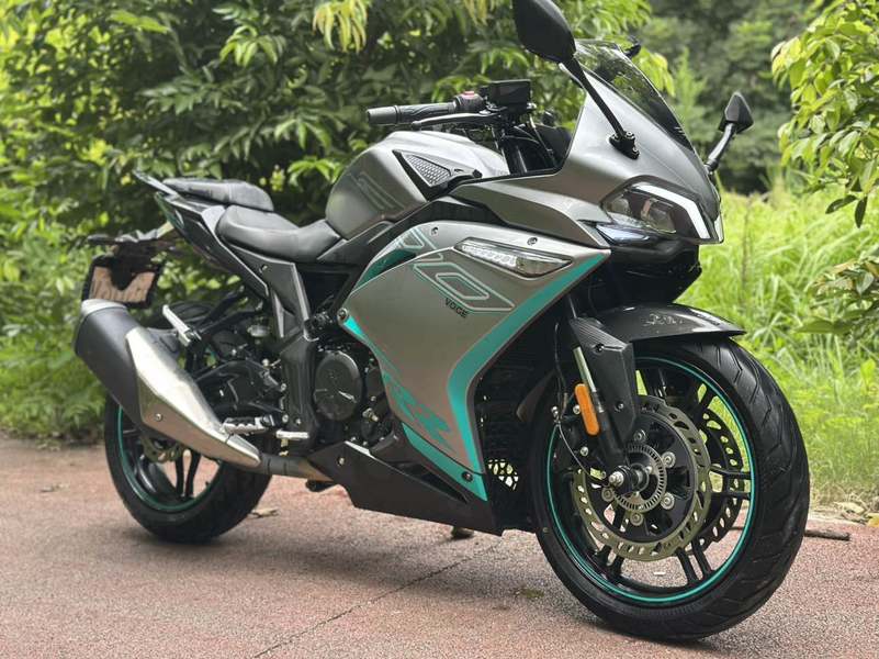 无极 300RR