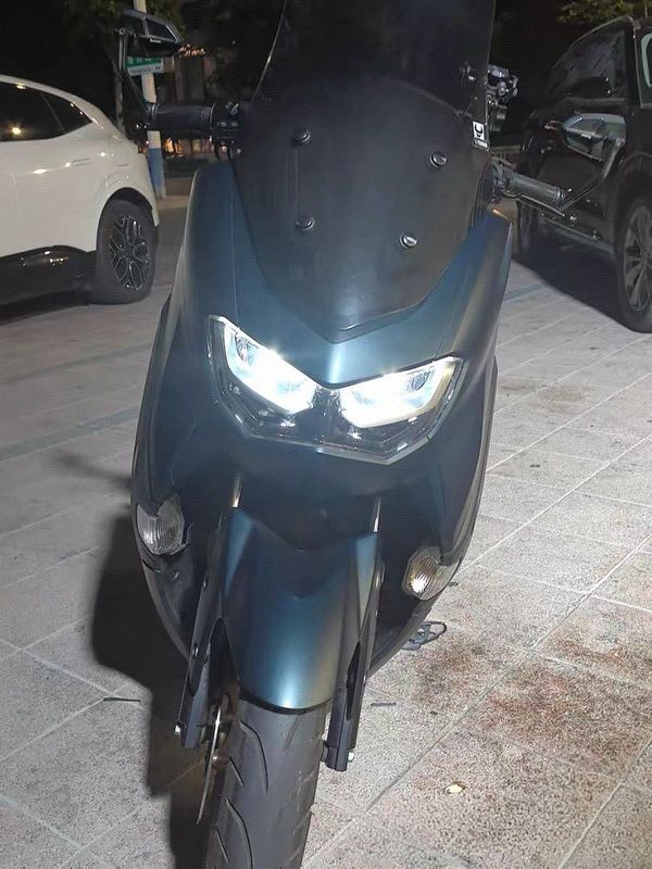 雅马哈 NMAX