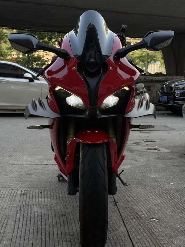 QJMOTOR 赛800