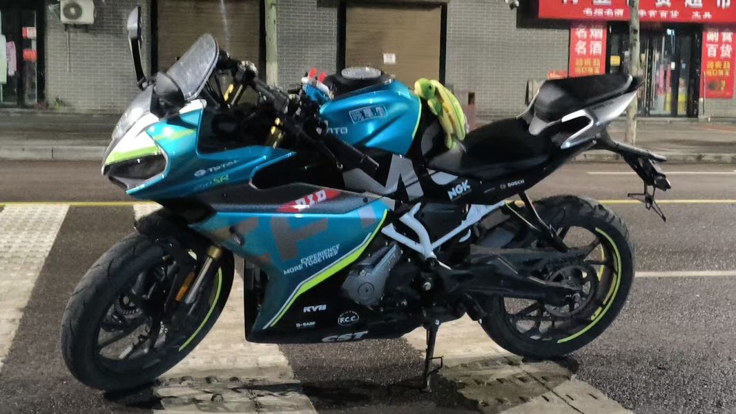 春风 250SR