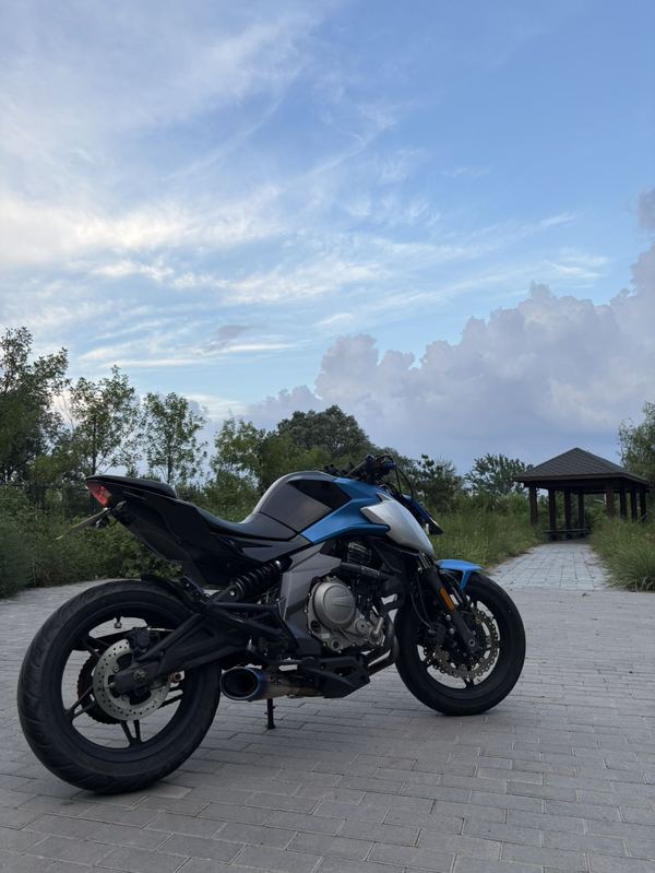 春风 650NK