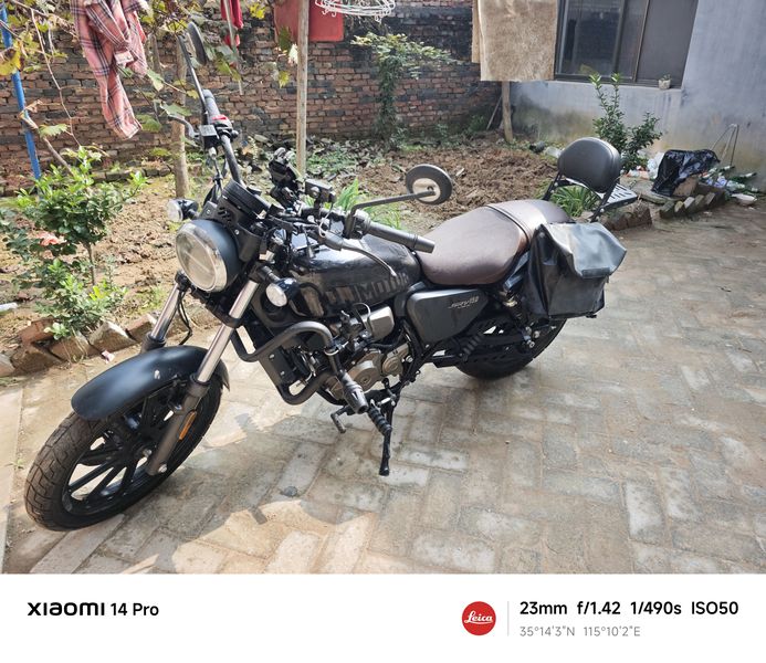 QJMOTOR 闪150