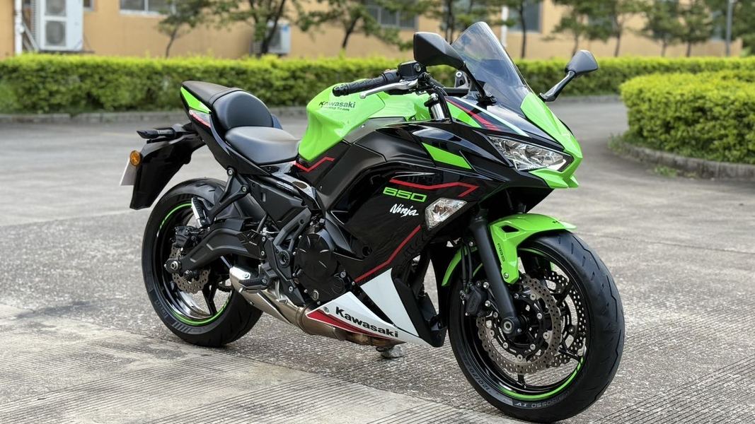 川崎 Ninja 650 
