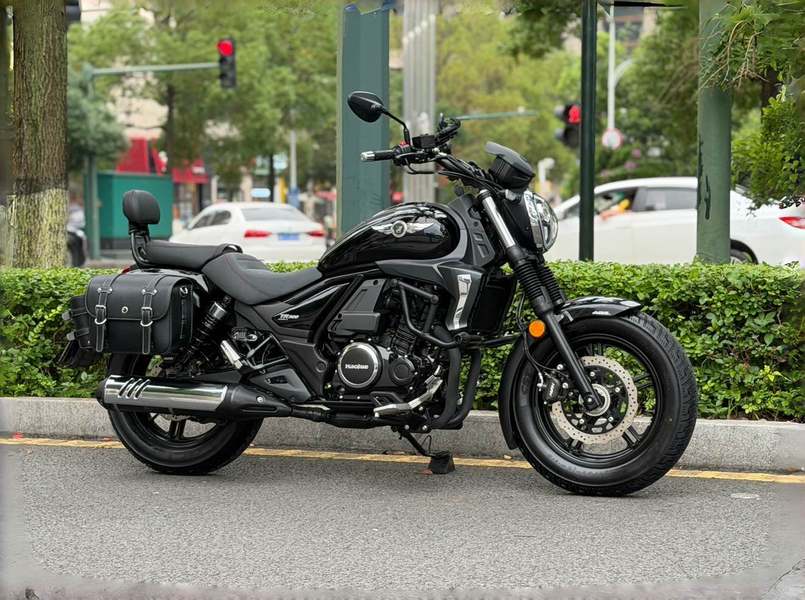 豪爵 TR300