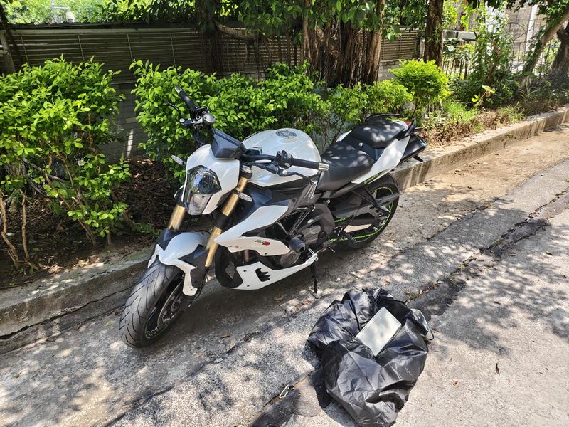 贝纳利 TNT600i