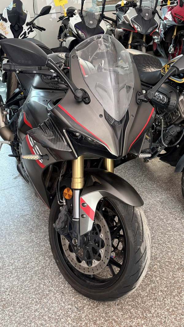 QJMOTOR 赛600