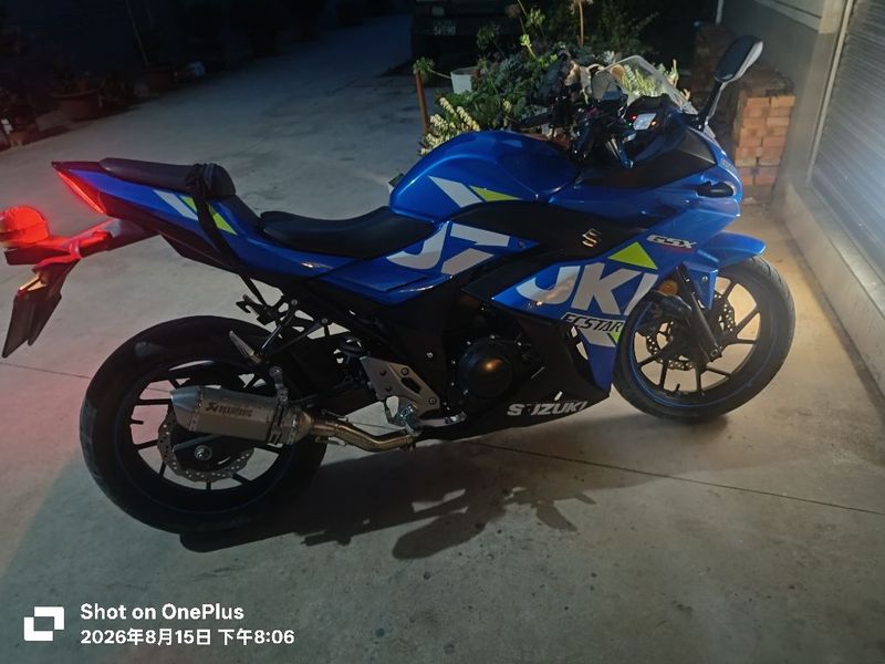 豪爵铃木 GSX250R