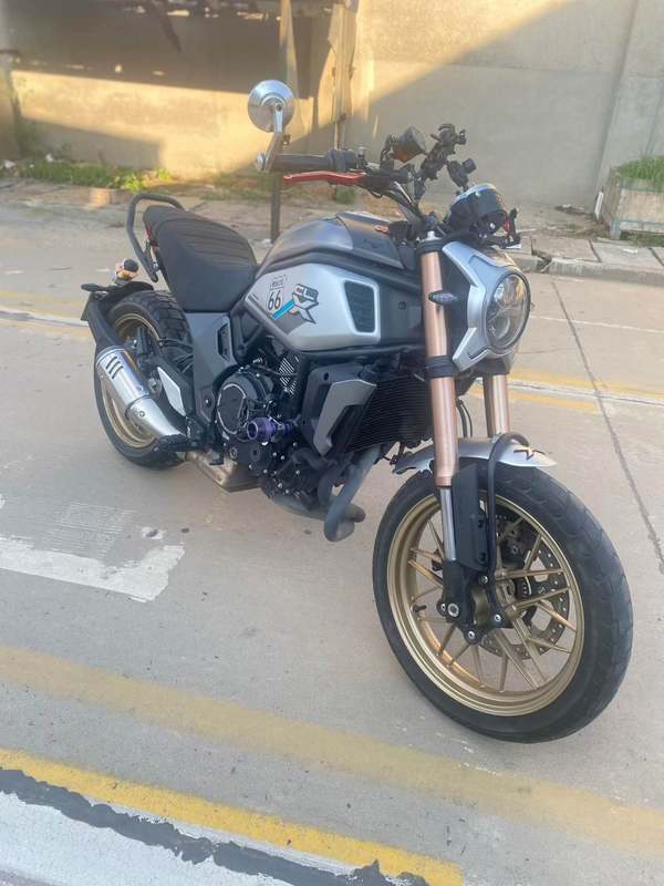 春风 700CL-X
