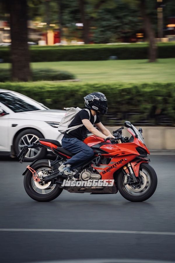QJMOTOR 赛550