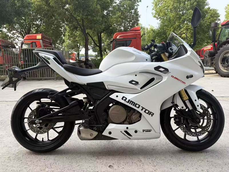 QJMOTOR 赛250