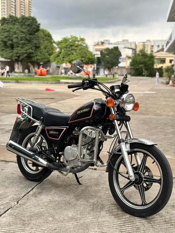 豪爵铃木 GN125-2F