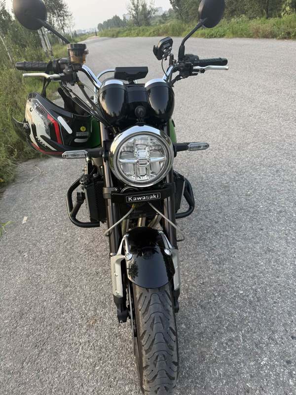 川崎 Z900RS