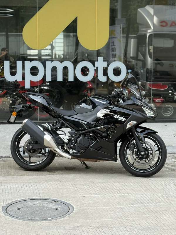 川崎 Ninja 400