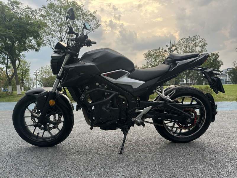 本田WING CB400F