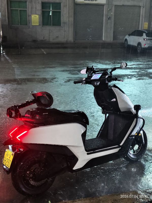 极核 AE4