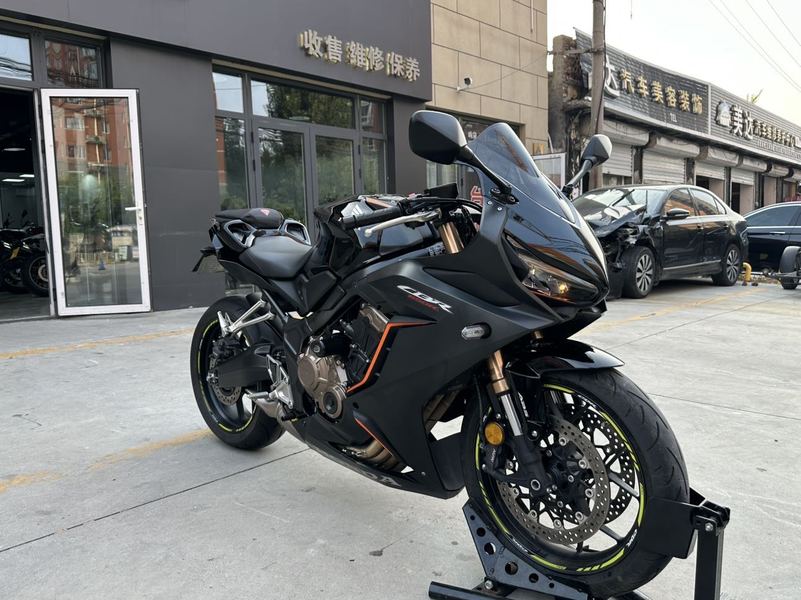 本田DREAMWING CBR650R