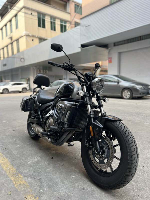 QJMOTOR 闪500S