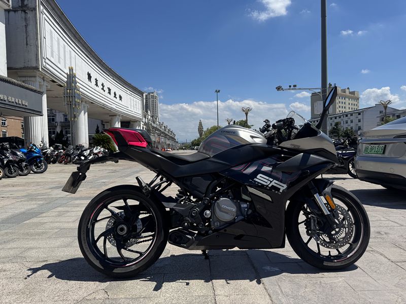 春风 250SR