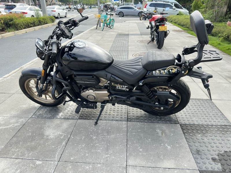 无极 CU250