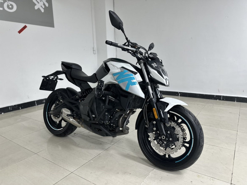 春风 400NK