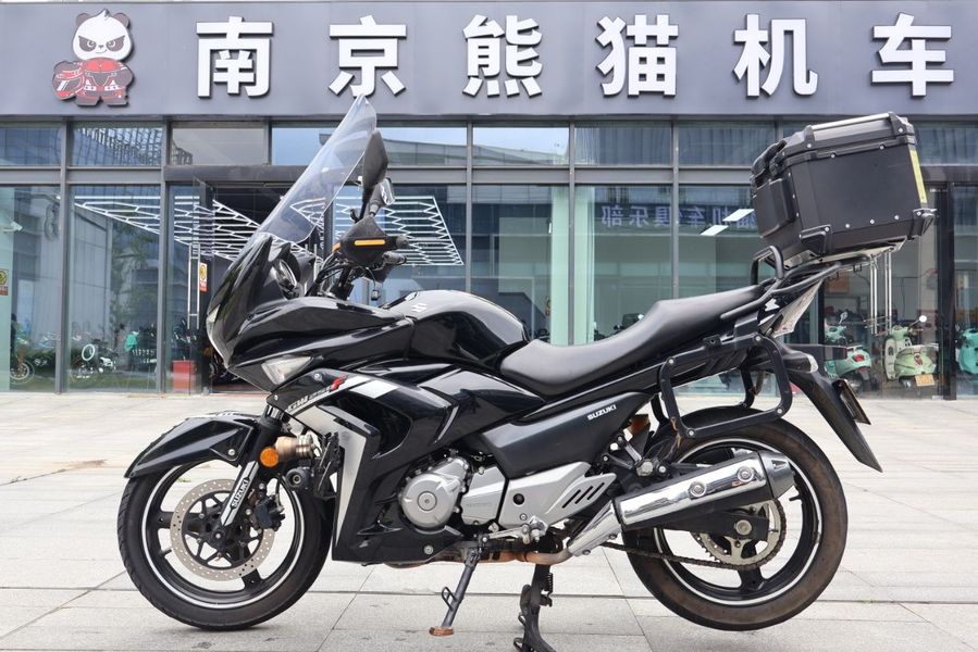 豪爵铃木 骊驰 GW250
